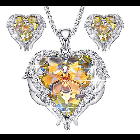 Angel Wing Heart Crystal 18k WhiteGold Jewelry Set - Picture 2 of 6
